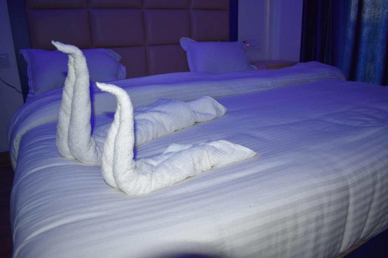 Hotel Shagun Residency 마투라 외부 사진